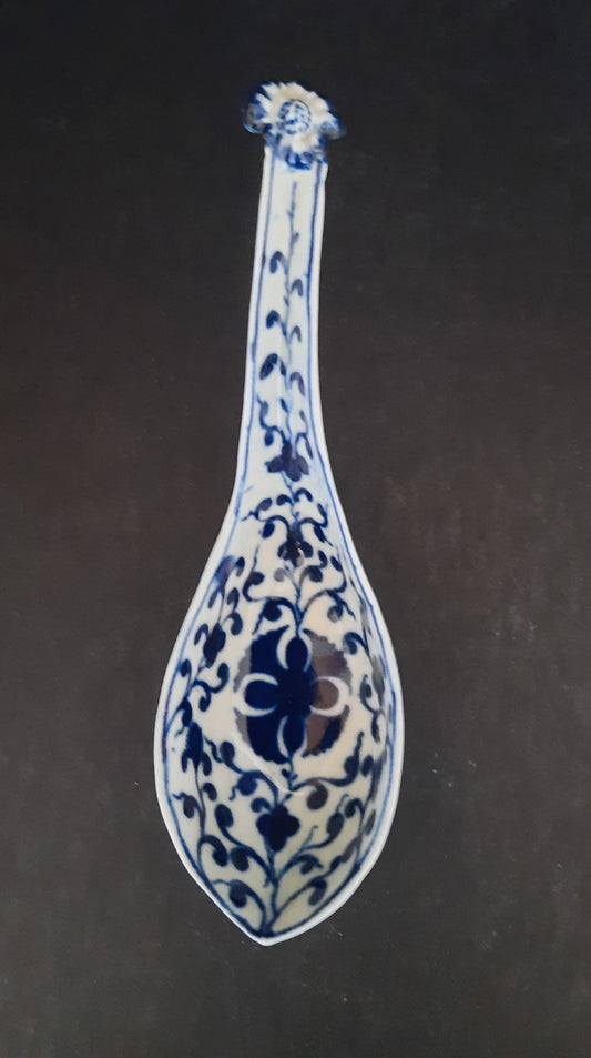 Worcester “THE MALTESE CROSS FLOWER” Spoon c1770-80